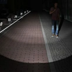 Herrmans - H-Black Pro LED - Phare Pour Vélo électrique -Accessoires Pour Vélos Soldes herrmans h black pro e bike scheinwerfer lichtbild 3840x2160