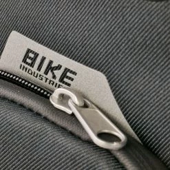 KTM - Sacoche Vélo Sport Trunkbag Pour Porte-bagages 32L -Accessoires Pour Vélos Soldes ktm sacoche porte bagages velo sport 3 3840x2160 scaled